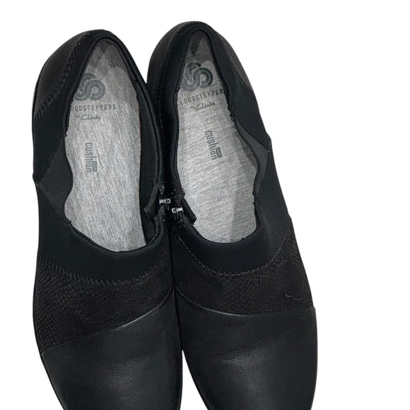 Women’s Clarks Black Caddell Denali Side Zippered Wedge- Size 9W - Picture 8 of 10